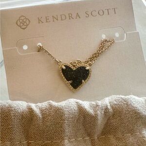 Kendra Scott Ari Heart GOLD - BLACK DRUSY Adjustable Length Necklace ($75)